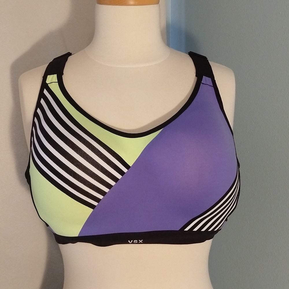 VSX Sports Bra by Victoria’s Secret  38D